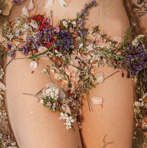The Elix Guide to Uterine Fibroids: Symptoms, Diagnosis & Natural Relief with Chinese Herbal Medicine